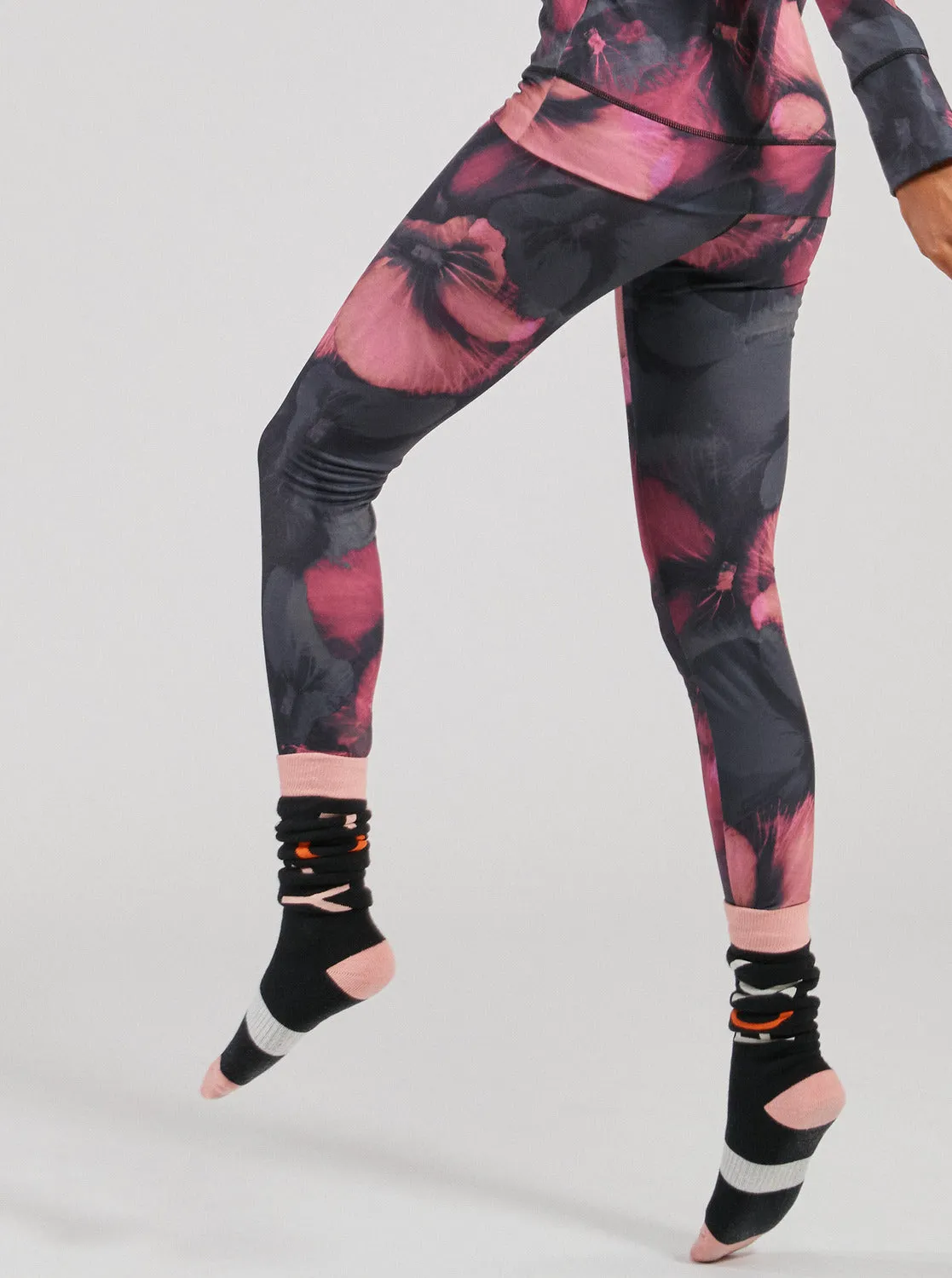 Daybreak Technical Base Layer Leggings - True Black Pansy Pansy