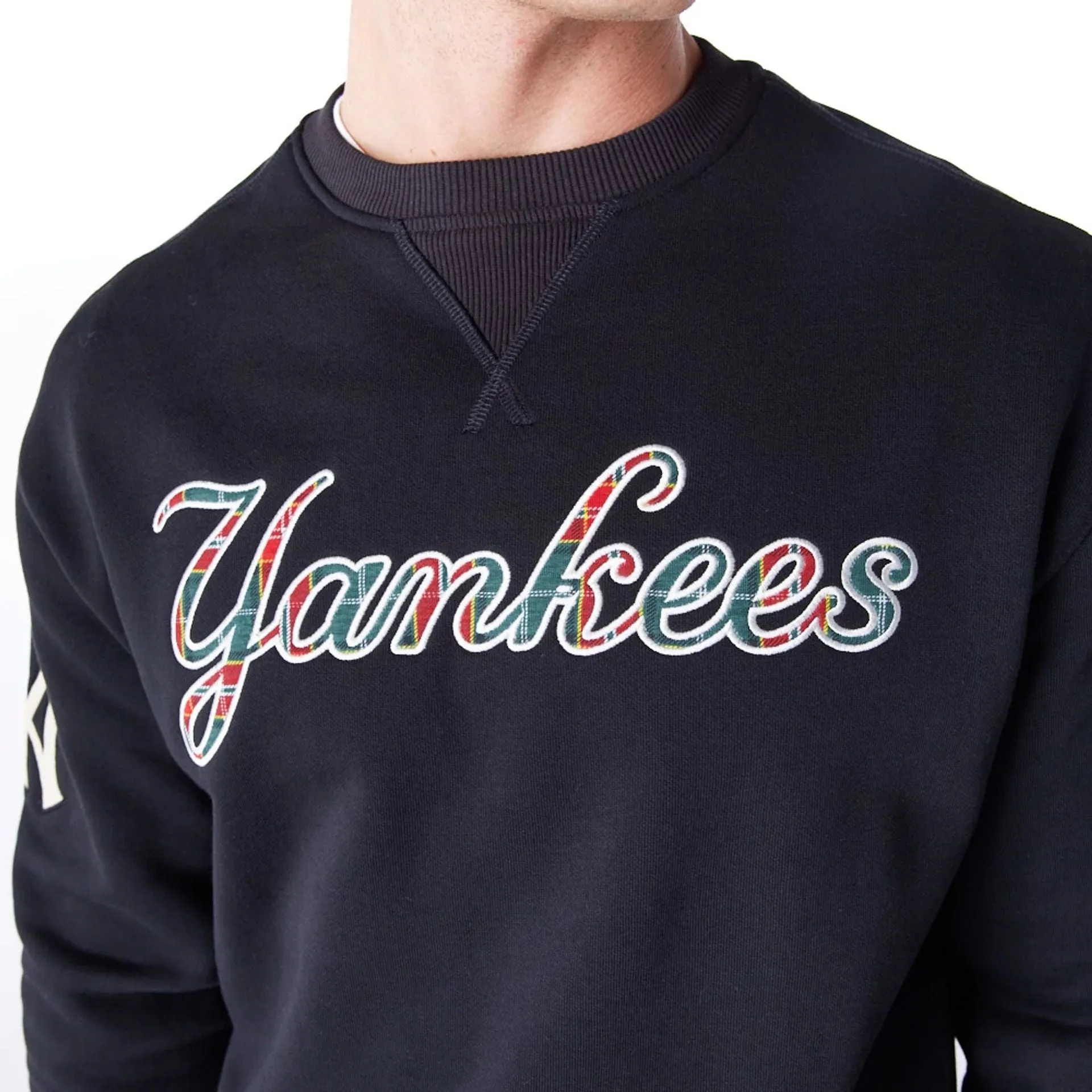 New York Yankees MLB Tartan Infill Black Crew Neck Sweater