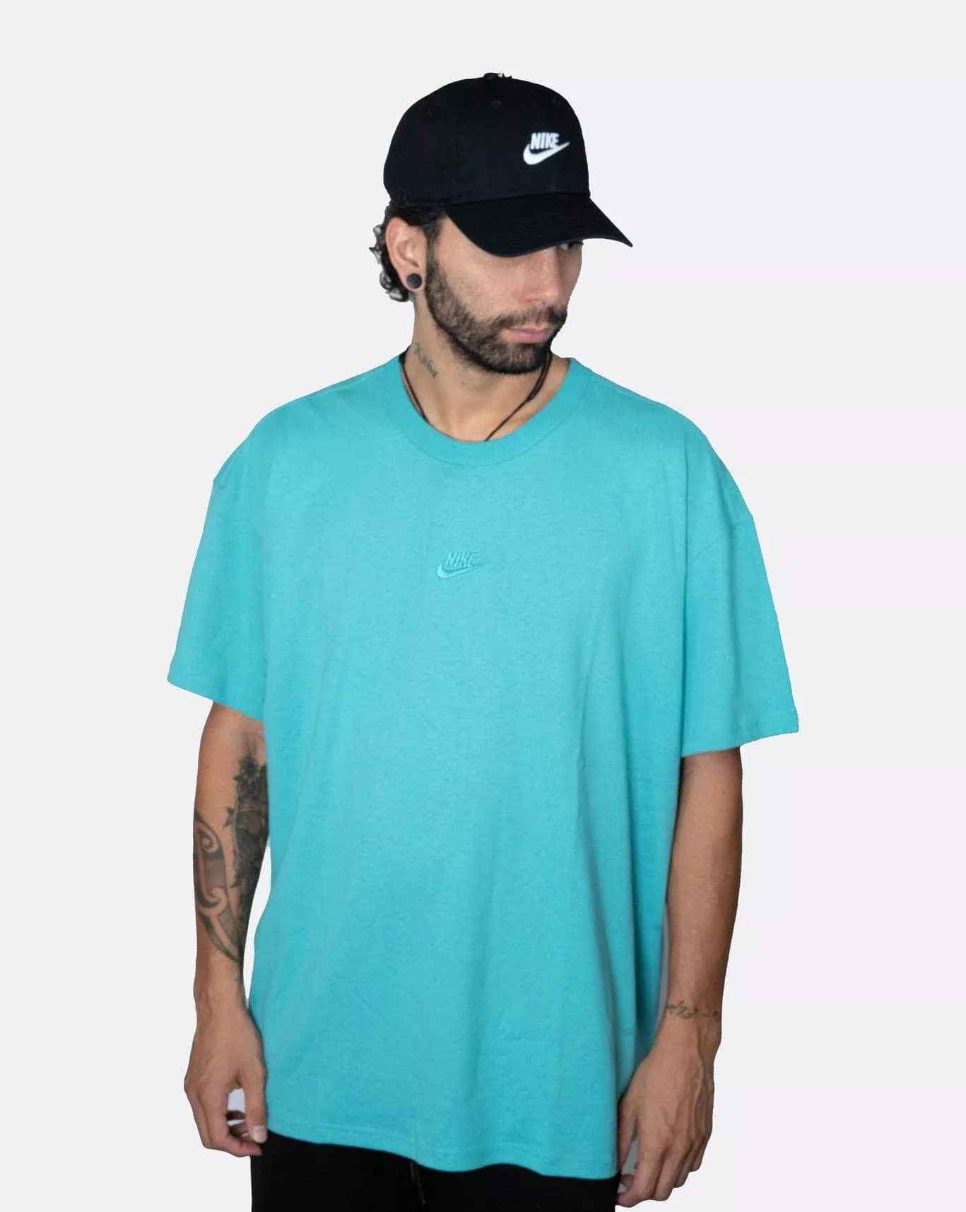 Nike Premium Essential Sust Tee