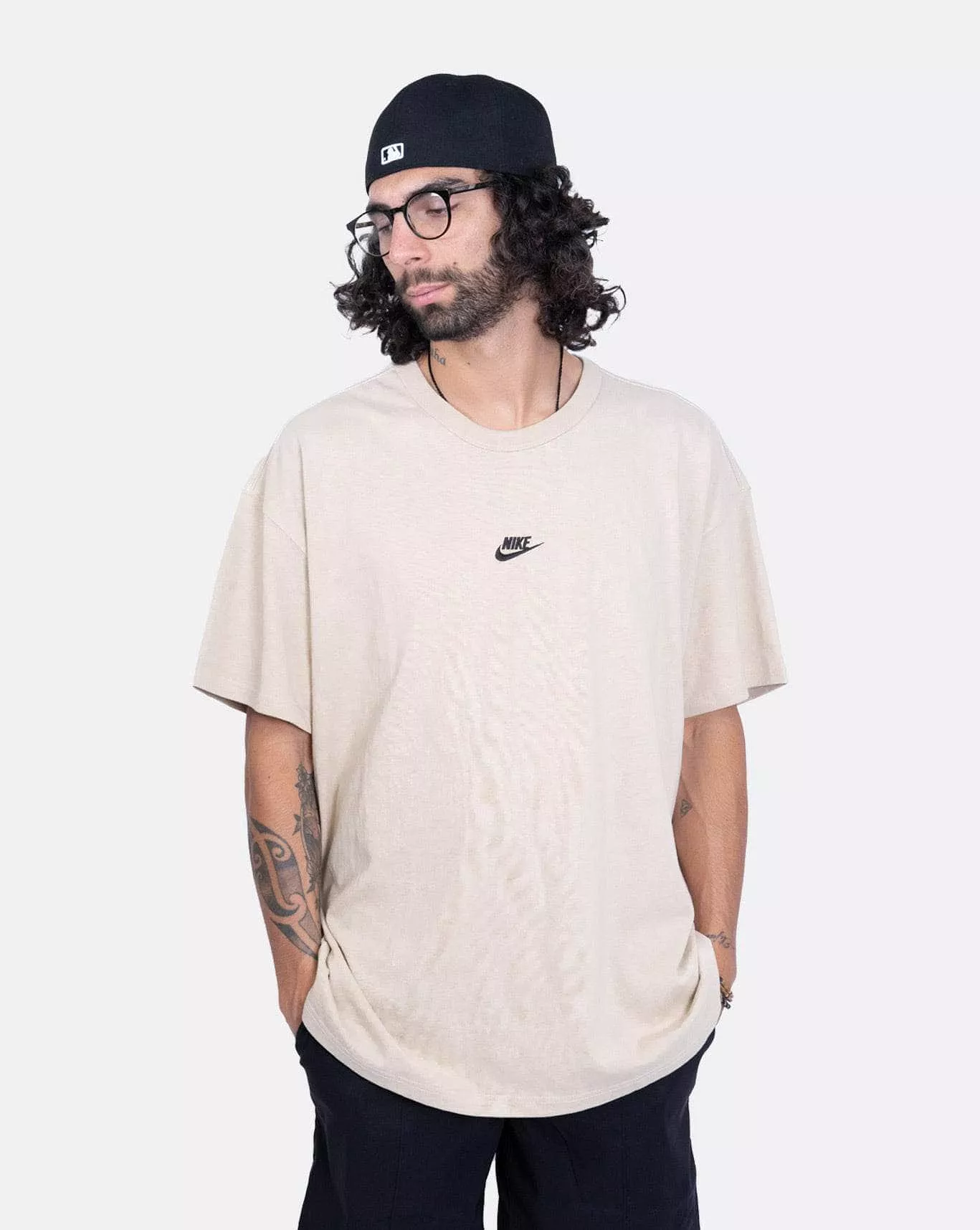 Nike Premium Essential Sust Tee