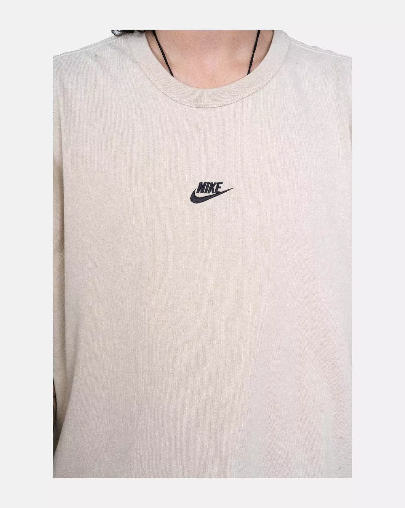 Nike Premium Essential Sust Tee