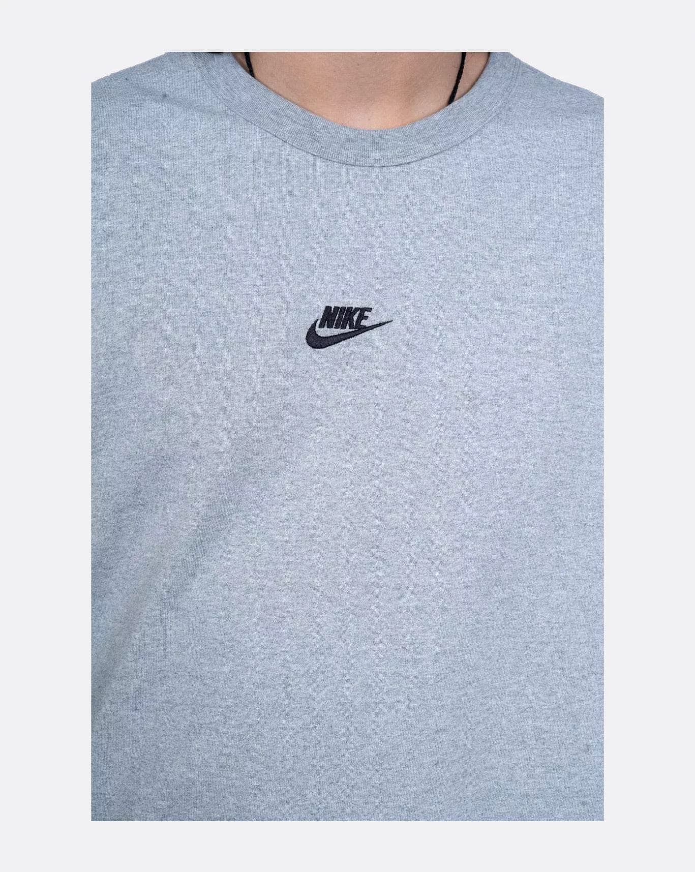 Nike Premium Essential Sust Tee