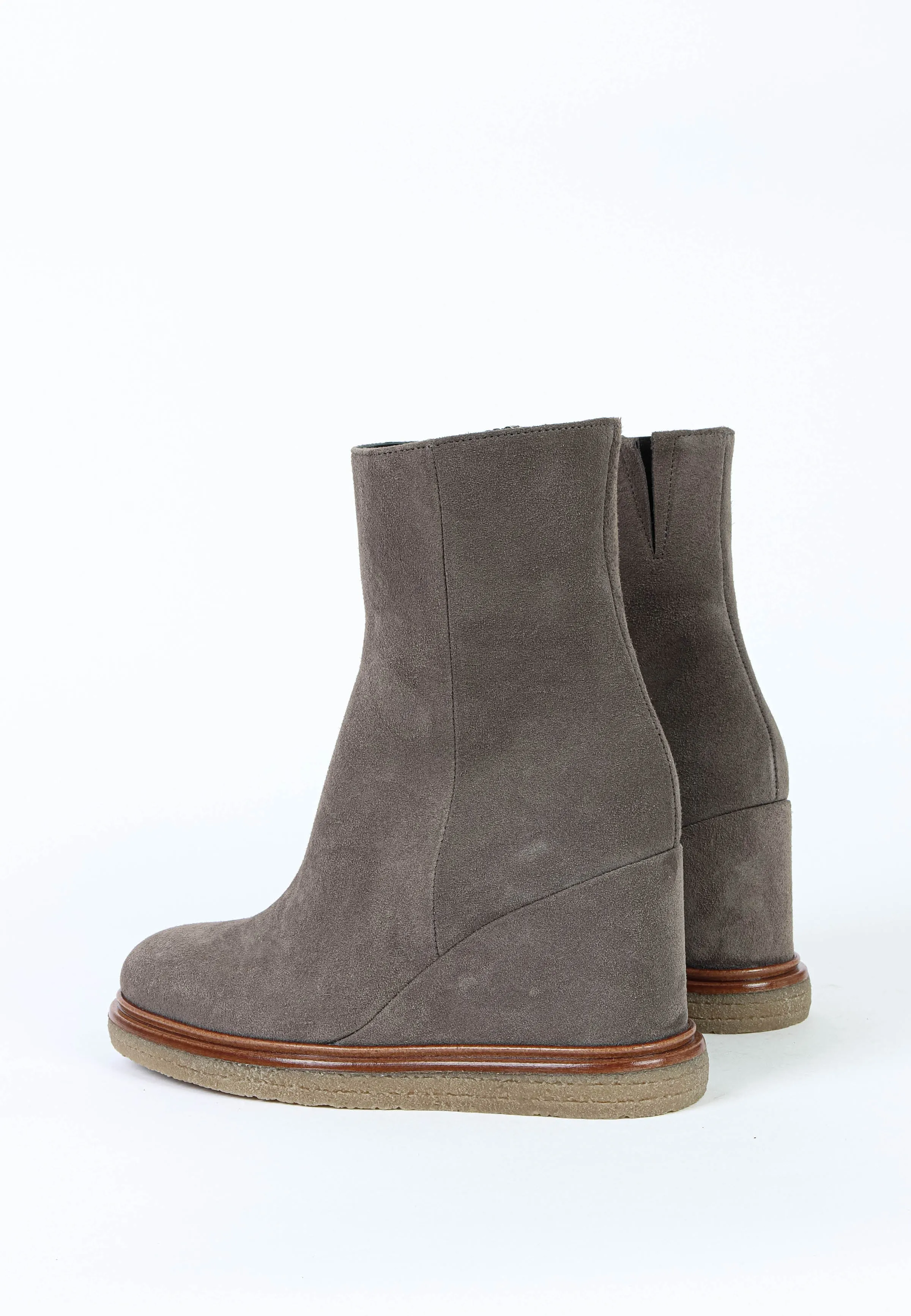 Payton Heeled Suede Boot Mud