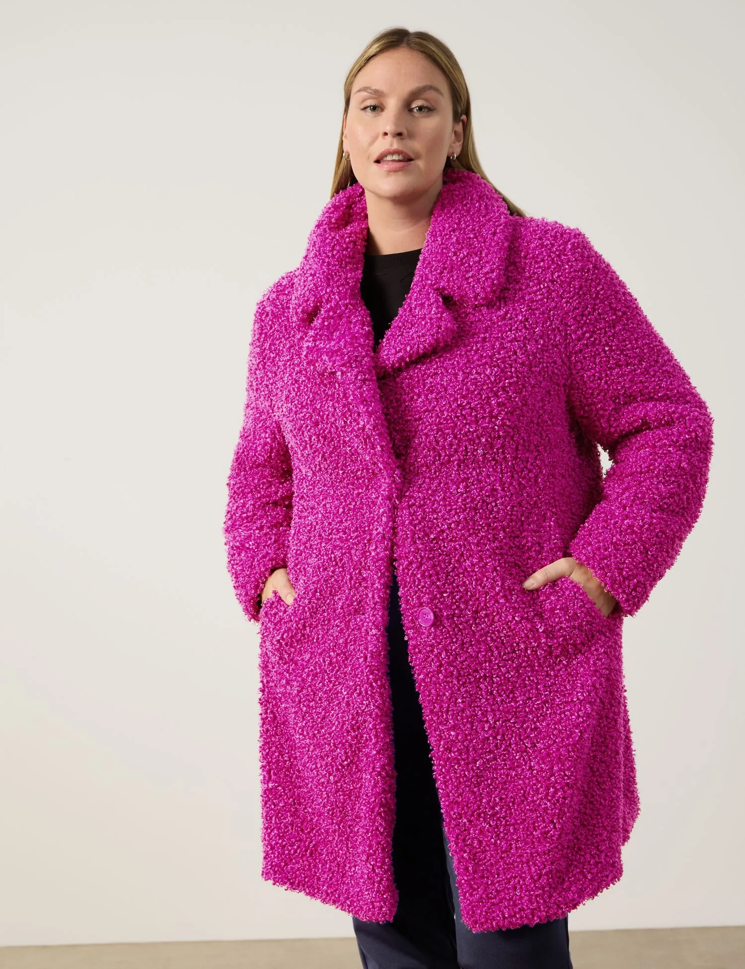 Plush coat made of faux fur