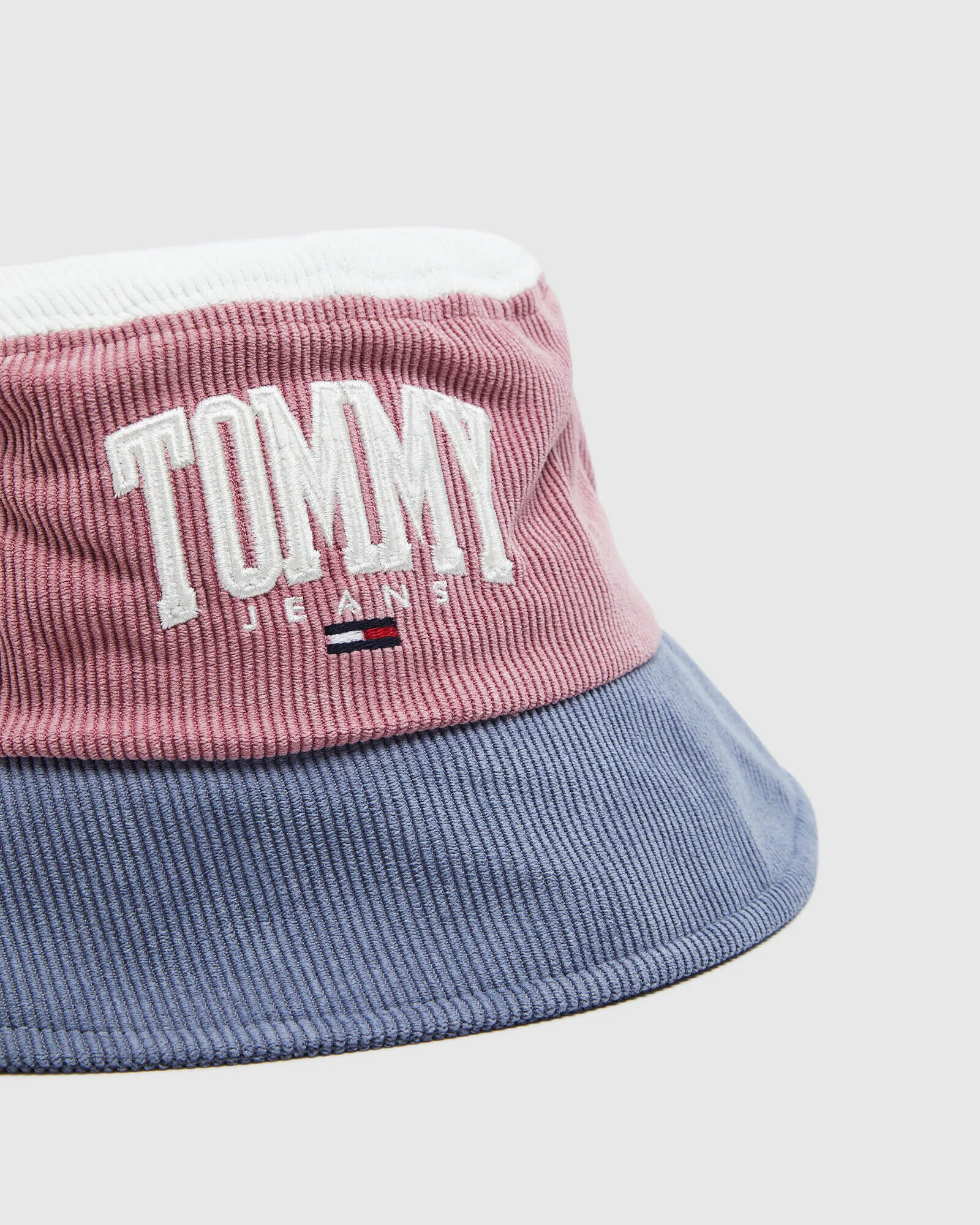 Tommy Jeans ABO TJM College Bucket Hat Moss Rose Pink/Blue/White