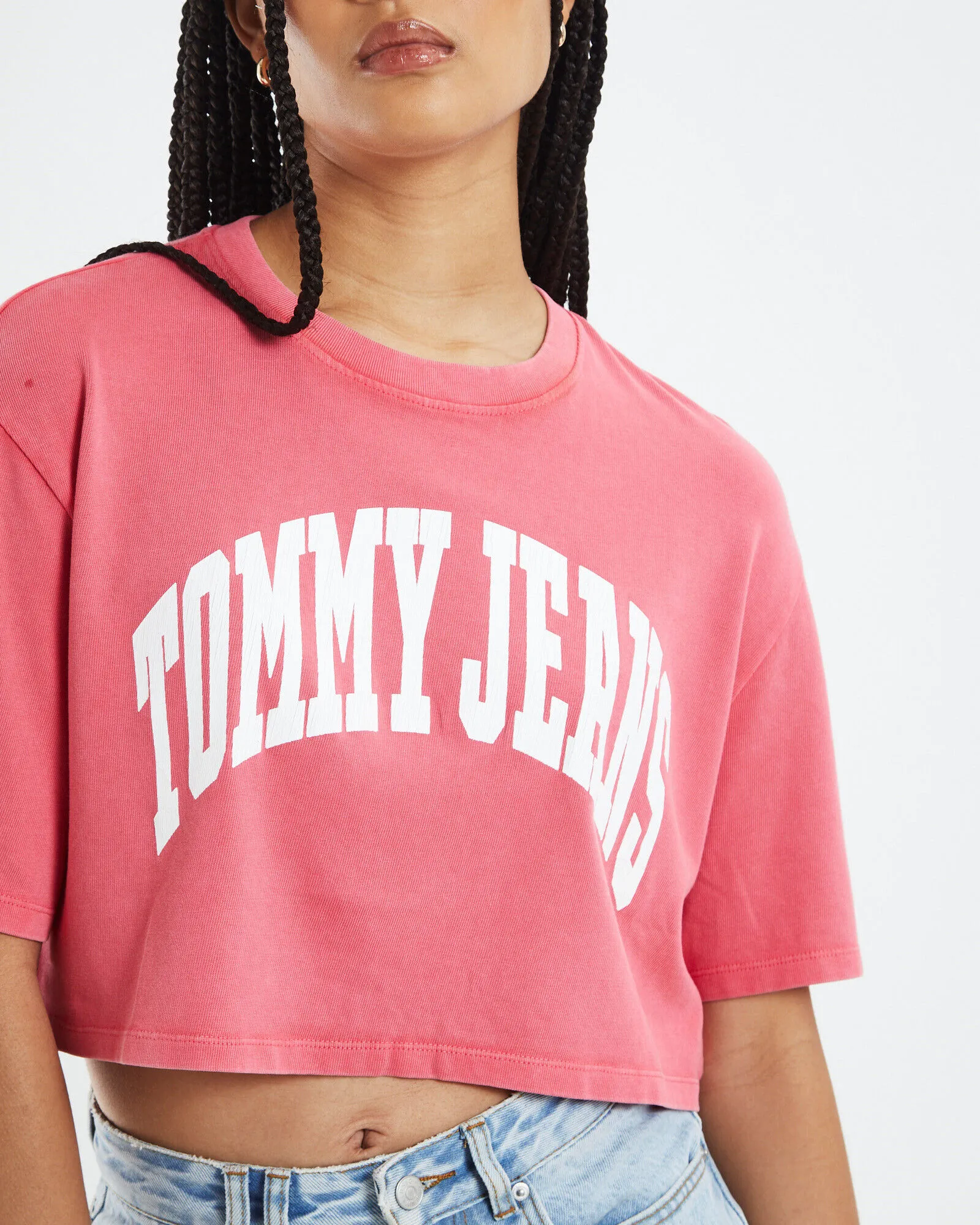 Tommy Jeans TJW Oversized Crop College T-Shirt Garden Rose Pink