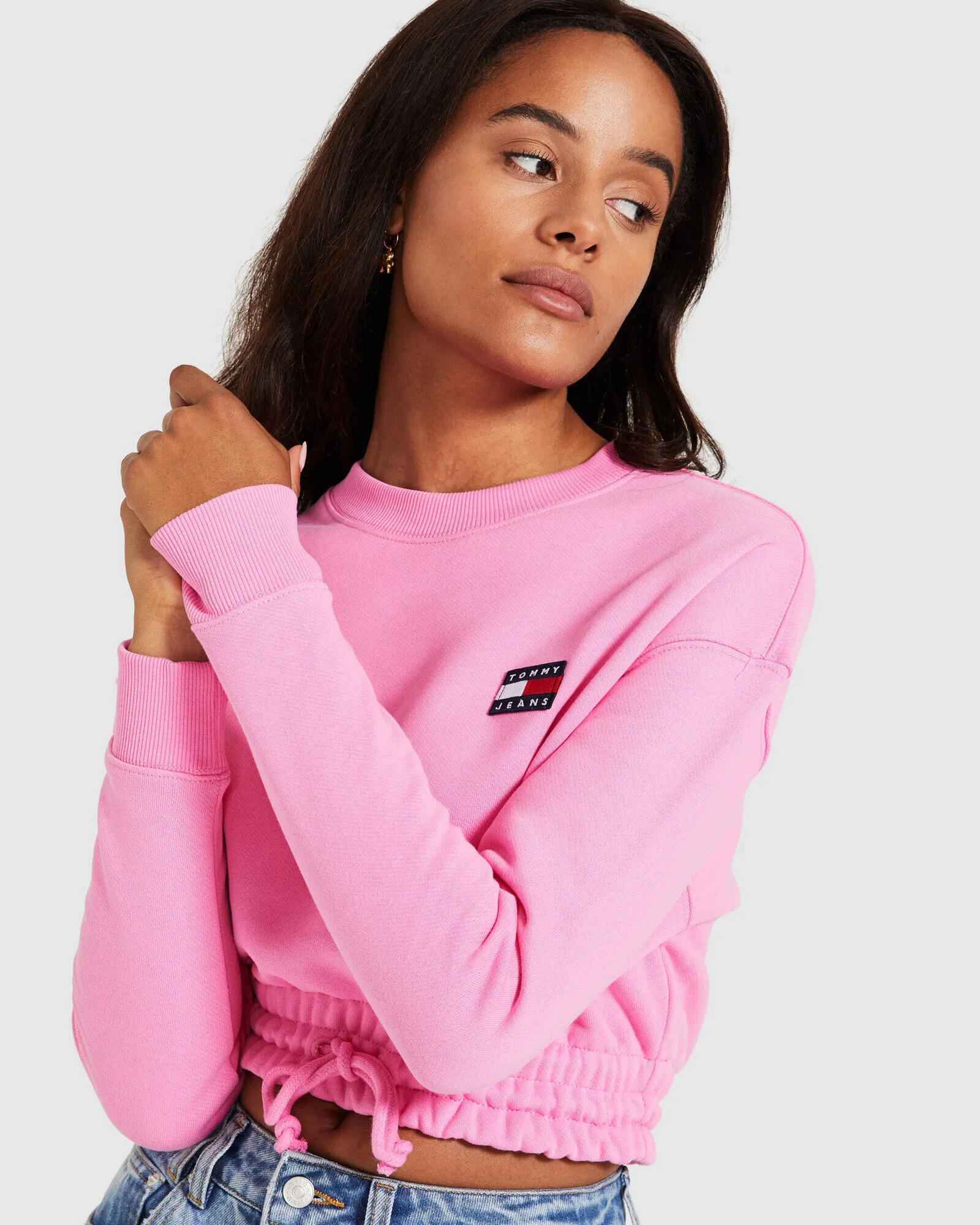 Tommy Jeans TJW Super Cropped Badge Crew Jumper Pink Daisy