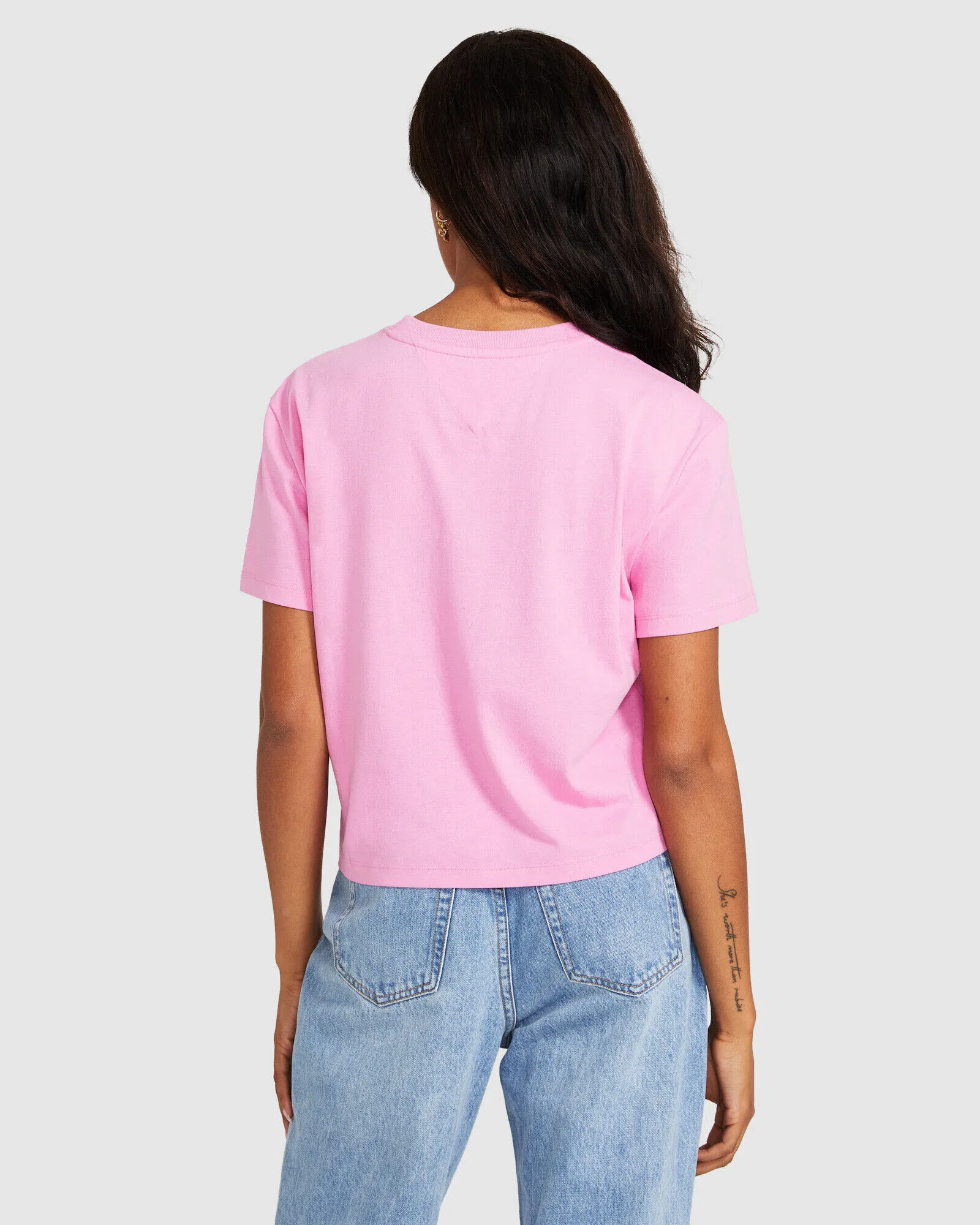 Tommy Jeans TJW Tommy Badge T-Shirt Pink Daisy