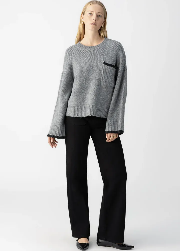 UPTOWN GIRL SWEATER