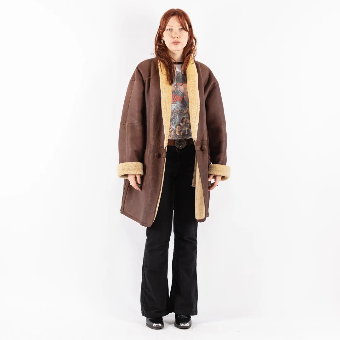 Vintage 80's Women Oversized Sheepskin Coat in Brown