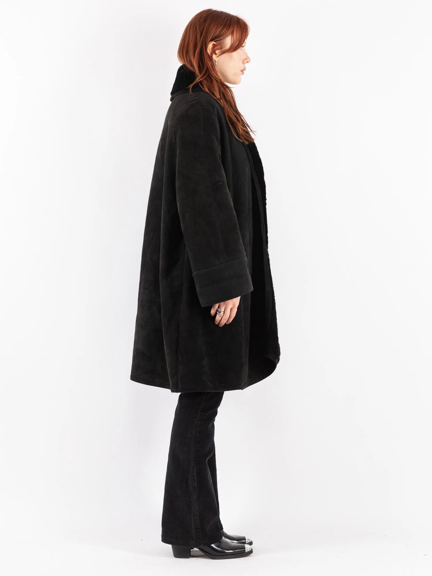 Vintage 80's Women Sheepskin Shearling Coat in Black