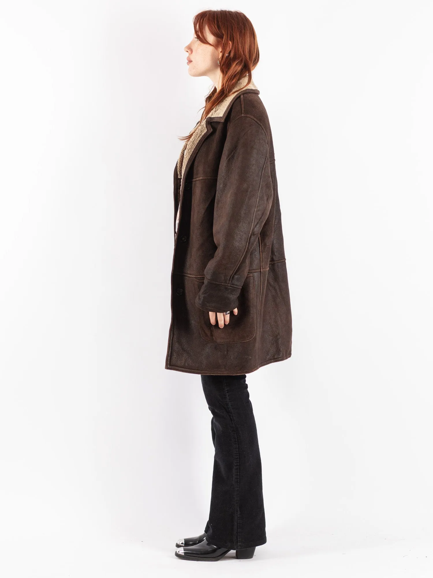 Vintage 90's Women Oversized Sheepskin Coat in Brown